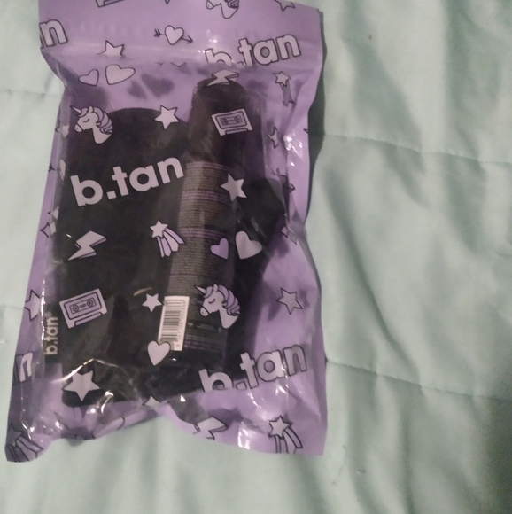 B tan self tan mousse and tan mit - Picture 1 of 3